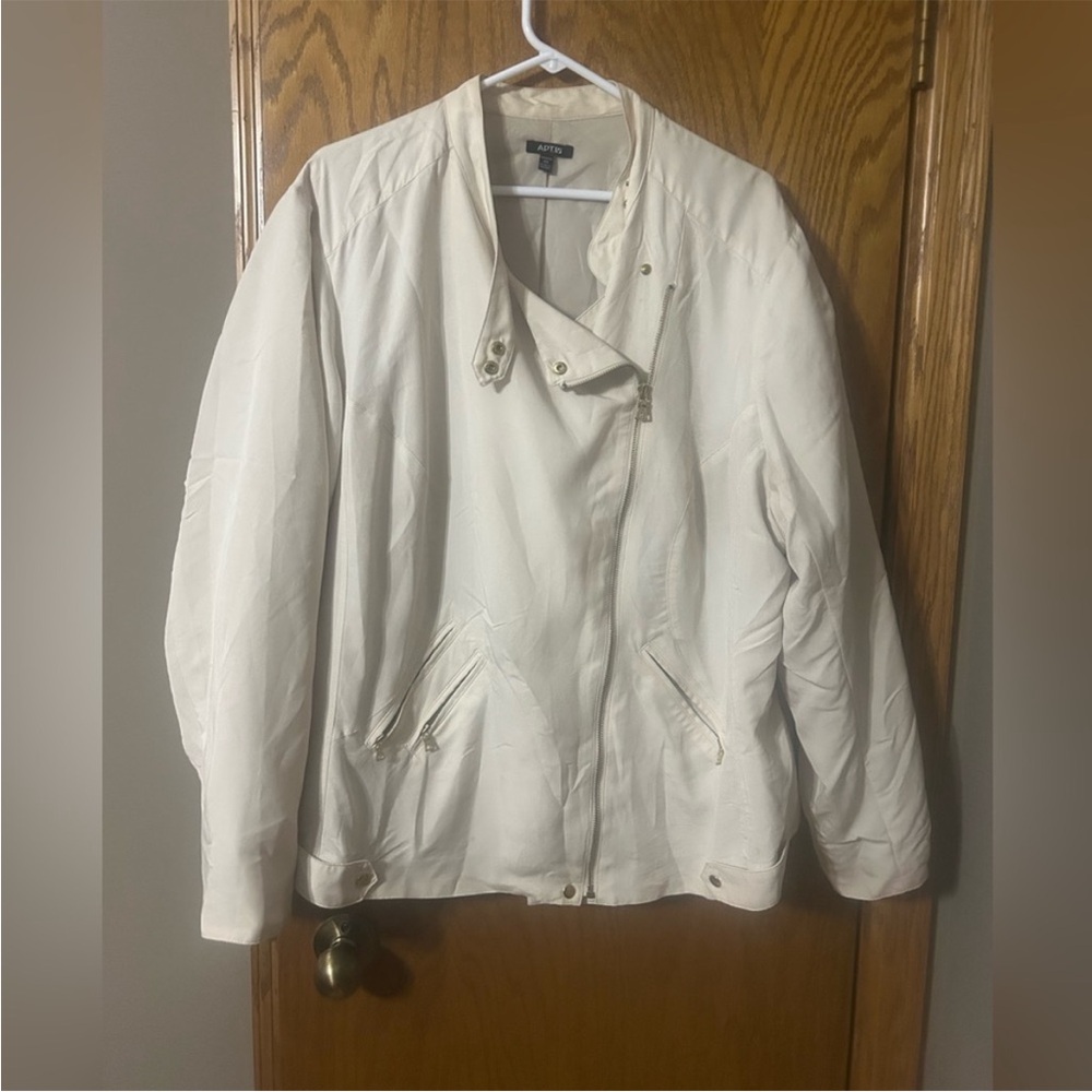 Apt 9 ivory lightweight zip up moto motor jacket zipper accent gold size 3X